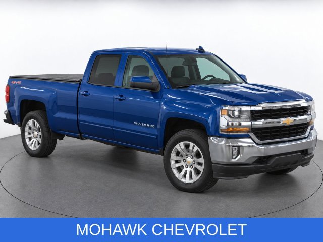 Used 2018 Chevrolet Silverado 1500 LT w/ All Star Edition AWD/4WD image 2