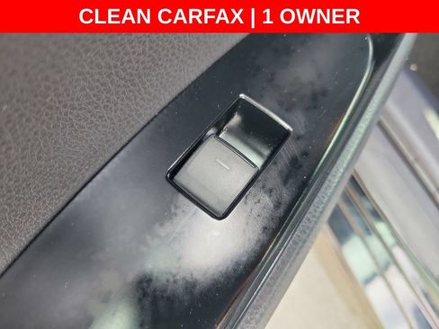 Used 2025 Toyota Camry SE FWD image 18