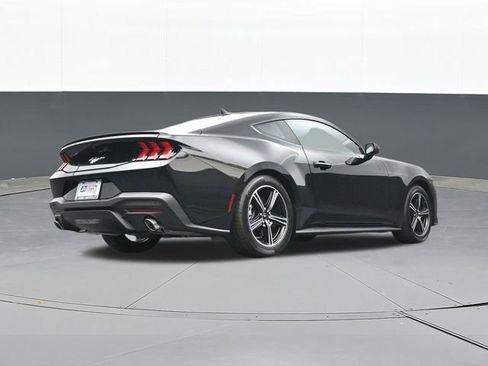 Used 2025 Ford Mustang Premium image 42