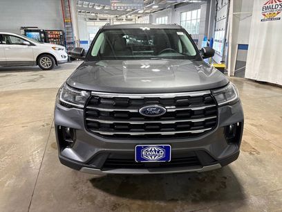 New 2026 Ford Explorer Active w/ Active Comfort Package