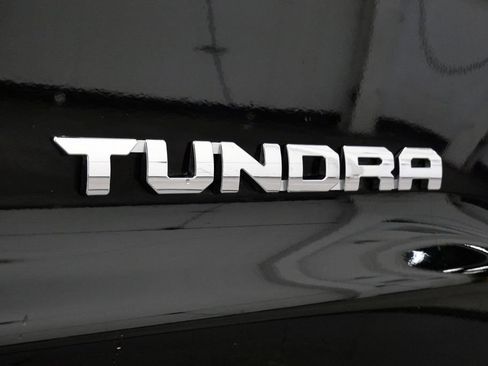 Used 2021 Toyota Tundra SR5 AWD/4WD image 9