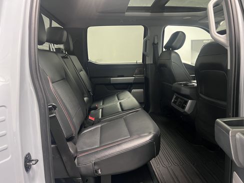 Used 2024 Ford F350 Lariat w/ Lariat Ultimate Package image 19