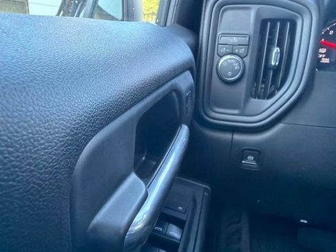 Used 2025 Chevrolet Silverado 1500 W/T w/ Trailering Package RWD image 12