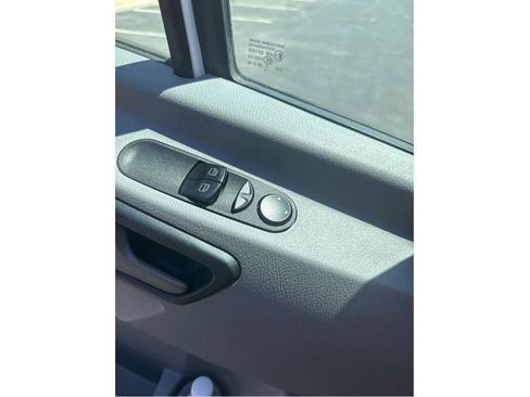 Used 2017 Mercedes-Benz Sprinter 2500 w/ Driver Comfort Package image 23