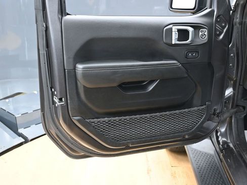 Used 2023 Jeep Wrangler Unlimited Sahara w/ Cold Weather Group AWD/4WD image 37