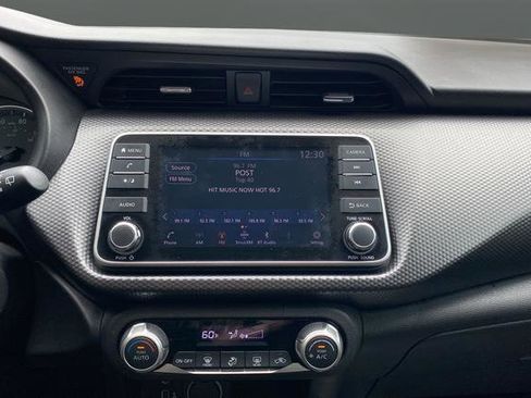 Used 2019 Nissan Kicks SV FWD image 12