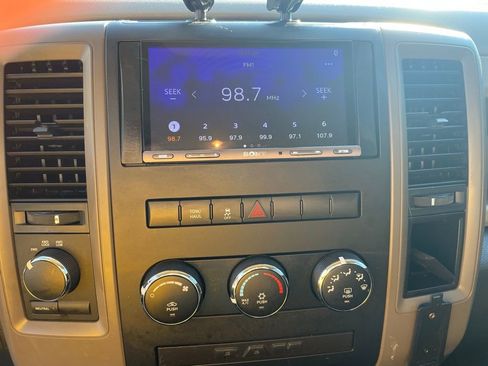 Used 2012 RAM 1500 Express image 21