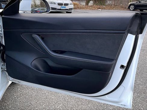 Used 2020 Tesla Model 3 Long Range image 24