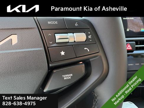 New 2026 Kia Sportage EX image 12