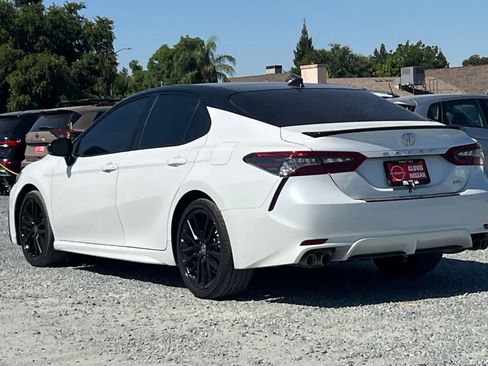 Used 2024 Toyota Camry XSE FWD image 7