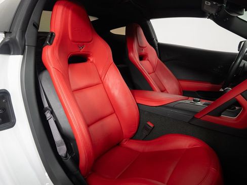 Used 2016 Chevrolet Corvette Z06 w/ 2LZ Preferred Equipment Group RWD image 23