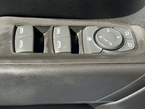 Used 2021 GMC Sierra 3500 4x4 Crew Cab w/ Convenience Package image 17