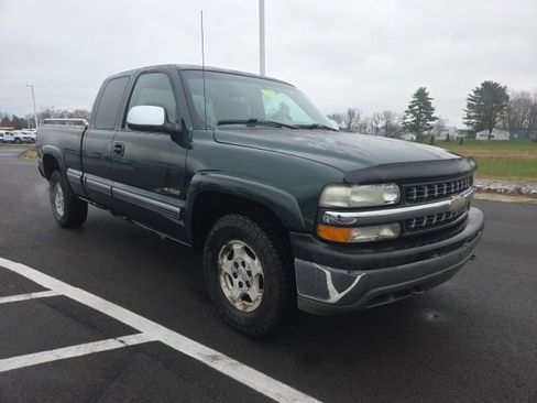 Used 2001 Chevrolet Silverado 1500 LS w/ Off-Road Chassis Pkg image 1