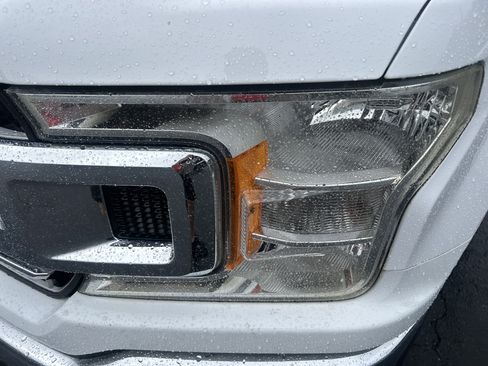 Used 2018 Ford F150 XLT w/ Equipment Group 302A Luxury AWD/4WD image 10