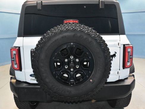 Used 2022 Ford Bronco Wildtrak image 26