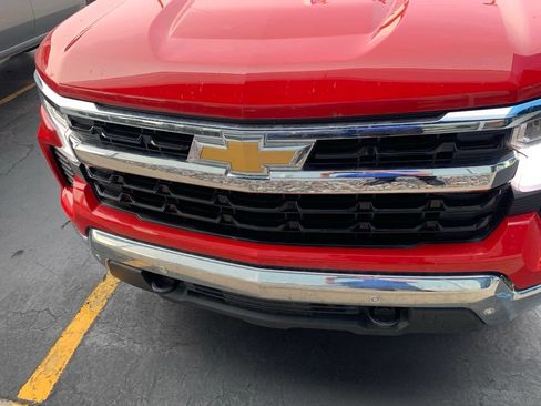 Used 2024 Chevrolet Silverado 1500 LT w/ Safety Package AWD/4WD image 2