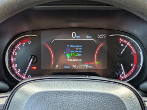 Used 2023 Toyota RAV4 XLE image 27