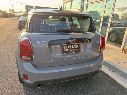 Used 2020 MINI Cooper Countryman FWD image 3