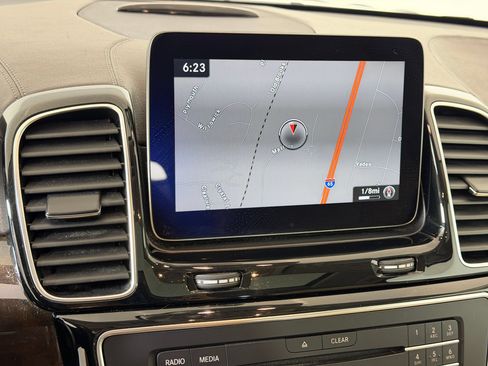 Used 2017 Mercedes-Benz GLS 450 4MATIC image 21