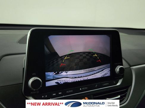 Used 2023 Nissan Altima 2.5 SR AWD/4WD image 28