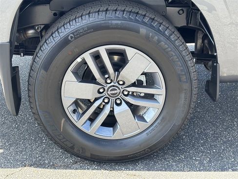 New 2026 Nissan Frontier SV w/ SV Convenience Package image 7