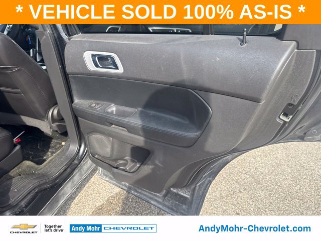 Used 2014 Ford Explorer XLT w/ Equipment Group 202A FWD image 18