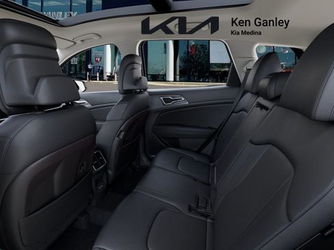 New 2026 Kia Sportage SX FWD image 18