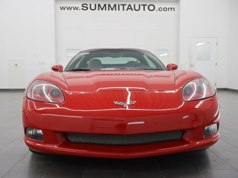 Used 2007 Chevrolet Corvette Coupe w/ Preferred Equipment Group RWD image 15