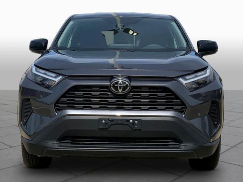 Used 2024 Toyota RAV4 LE image 4