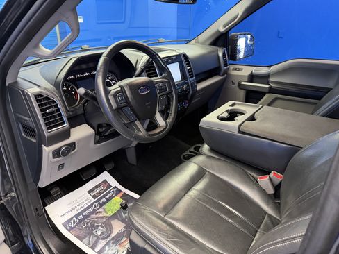Used 2015 Ford F150 XLT w/ Equipment Group 302A Luxury AWD/4WD image 12
