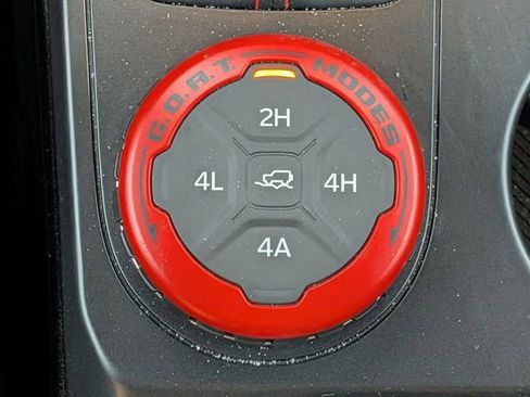 New 2025 Ford Bronco Raptor image 18