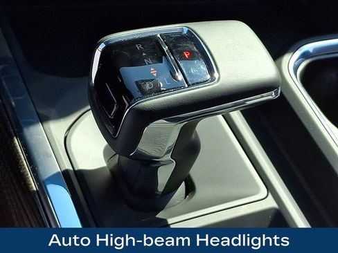 Used 2025 Chevrolet Silverado 1500 LT Trail Boss w/ Convenience Package II AWD/4WD image 11