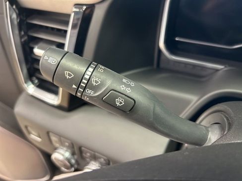 Used 2025 GMC Sierra 3500 Denali w/ Denali Reserve Package image 23