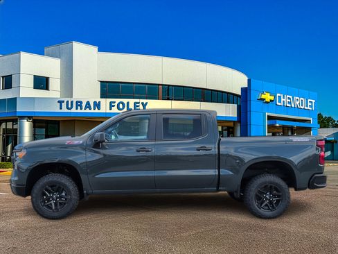 New 2026 Chevrolet Silverado 1500 Custom Trail Boss image 2