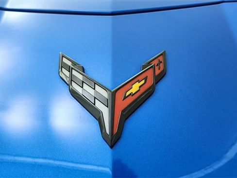 Used 2021 Chevrolet Corvette Stingray Preferred Cpe w/ Z51 Performance Package image 16