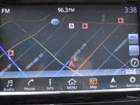 Used 2016 Nissan Murano SV w/ Premium Package AWD/4WD image 30