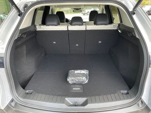New 2026 MAZDA CX-5 Preferred AWD/4WD image 9