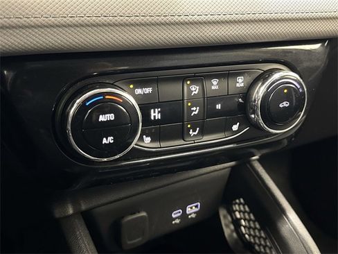 Certified 2024 Chevrolet TrailBlazer LT w/ Convenience Package image 19