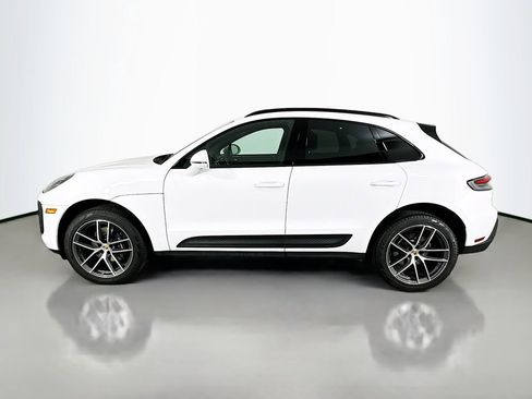 New 2025 Porsche Macan image 2