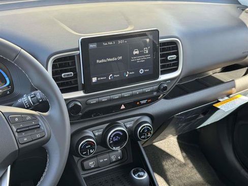 New 2026 Hyundai Venue SEL FWD image 9