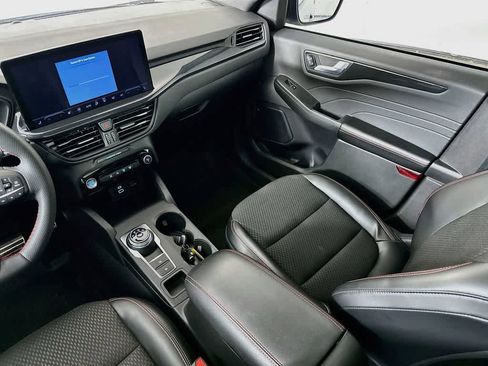 Certified 2023 Ford Escape ST-Line w/ Tech Pack #1 FWD image 11