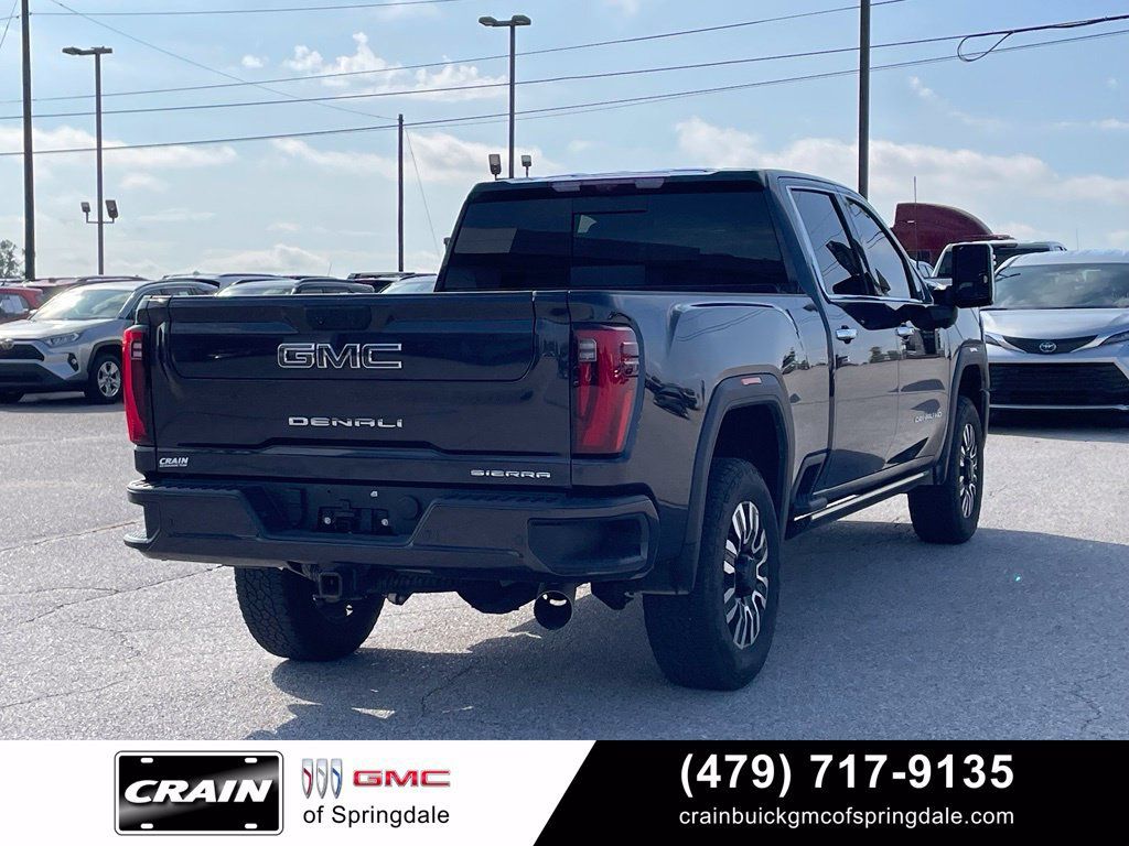 Used 2025 GMC Sierra 2500 Denali Ultimate AWD/4WD image 7