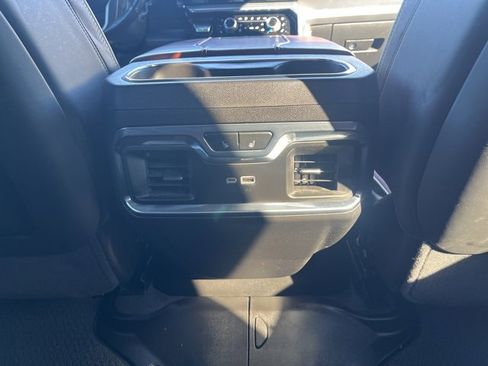 Used 2025 GMC Sierra 2500 Denali Ultimate w/ Max Trailering Package image 9