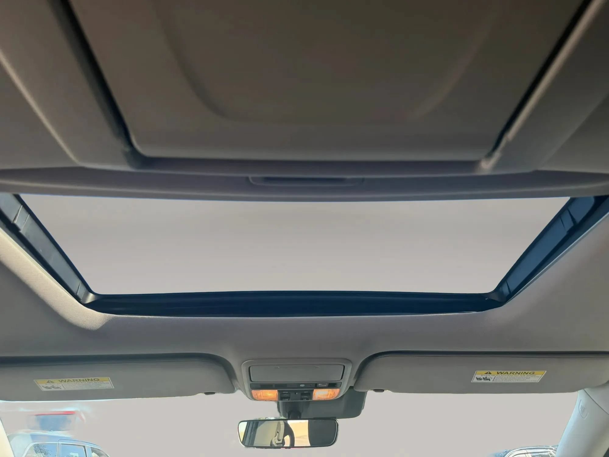 Used 2018 Honda Odyssey Touring image 16