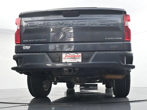 Used 2021 Chevrolet Silverado 1500 Custom AWD/4WD image 33