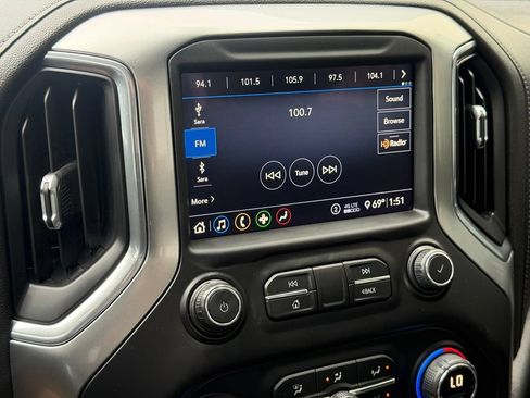 Used 2020 Chevrolet Silverado 1500 RST AWD/4WD image 13