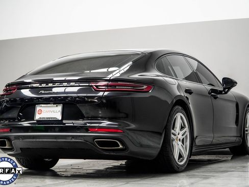 Used 2018 Porsche Panamera image 13
