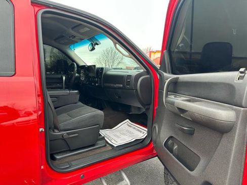 Used 2007 Chevrolet Silverado 2500 LT image 19