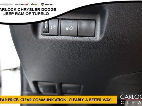 Used 2024 Toyota RAV4 XLE FWD image 14
