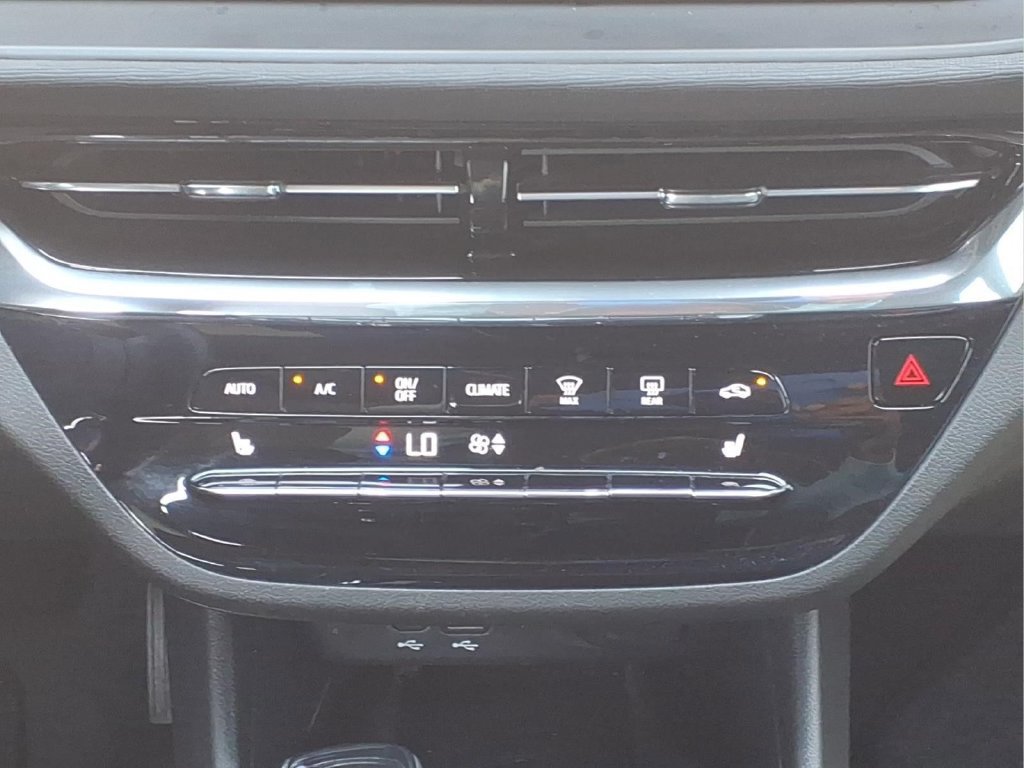 Used 2025 Buick Envista Avenir FWD image 19